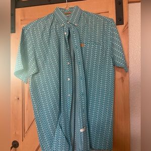 Men’s Cinch Short Sleeve Button Down Shirt